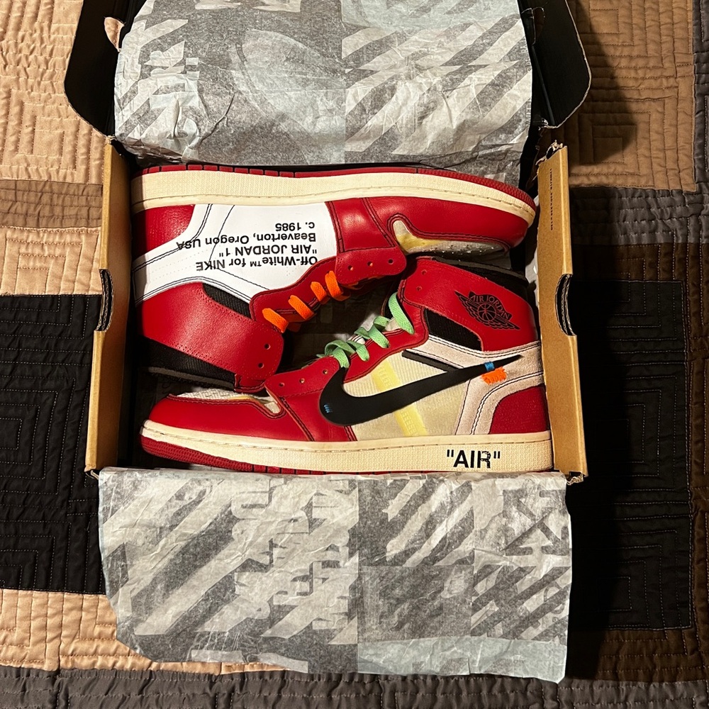 Off White Jordan 1 “Chicago”